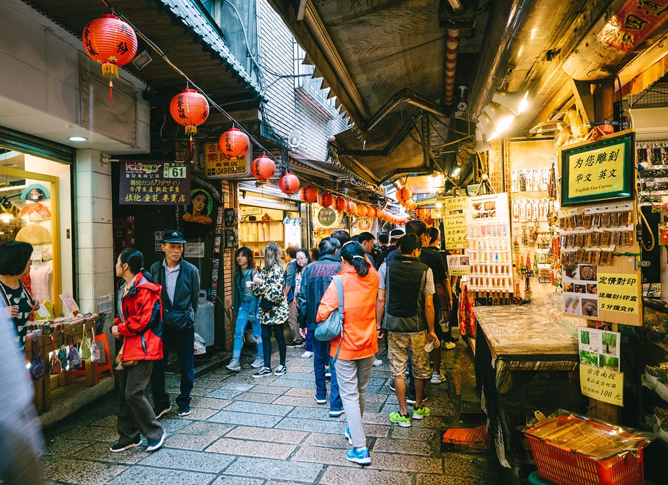 Taipei Jiufen - Narrow street