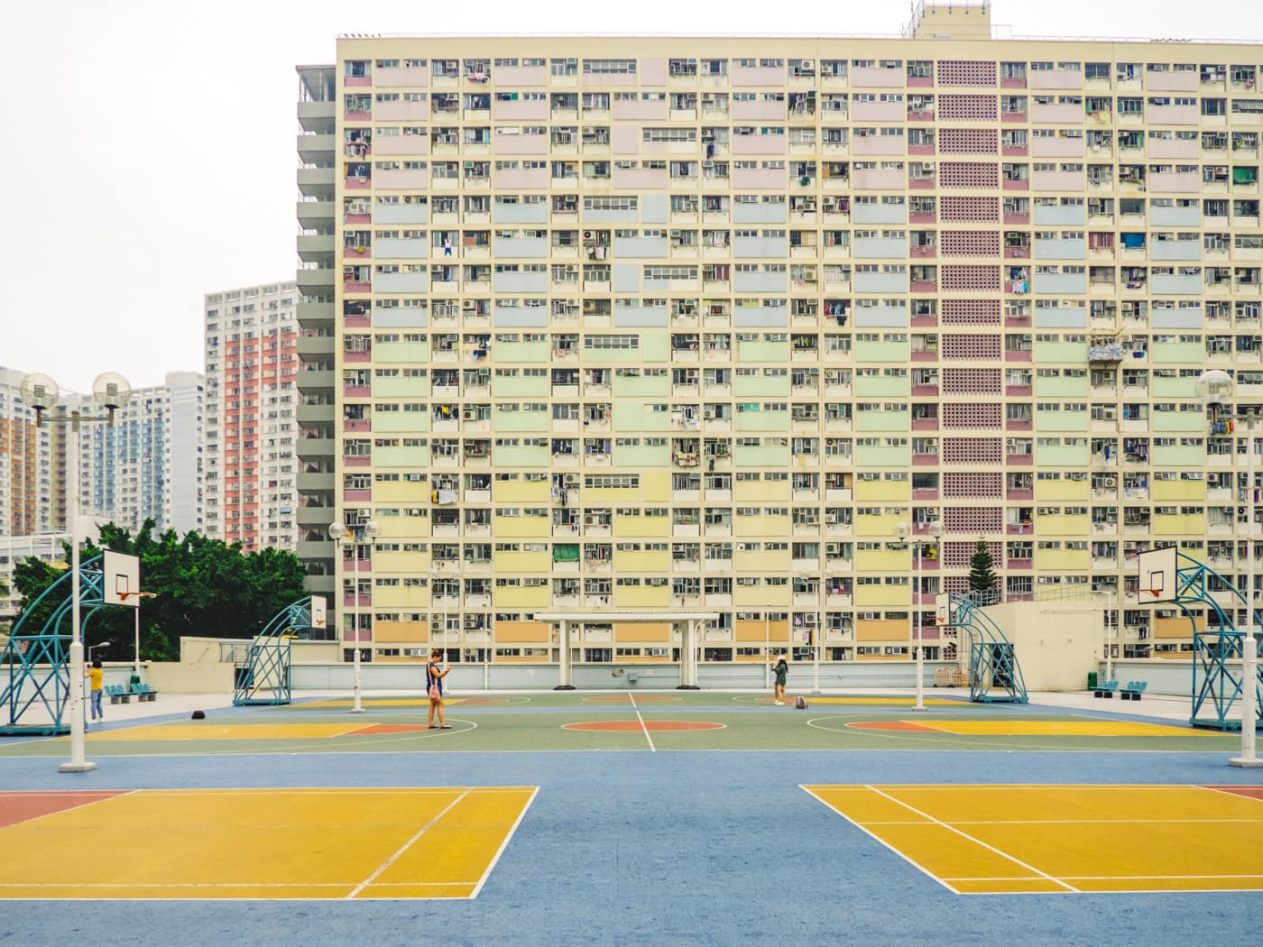 Hong Kong - Rainbow Estate - Basketball court full view